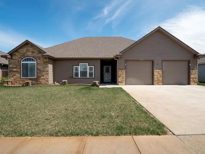 2301 Saddlebrook Dr, Salina, KS, 67401