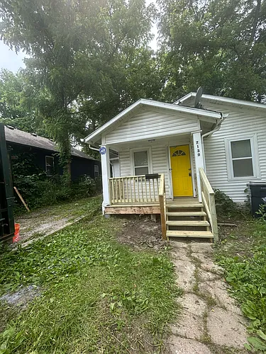 7130 Bellefontaine Ave Photo 1