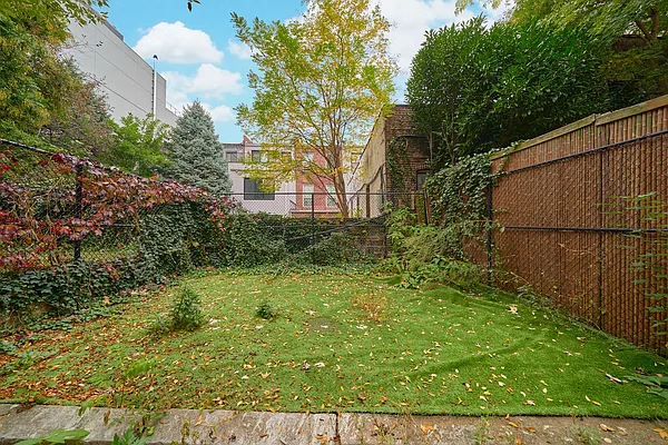 Rented by Living New York | media 1