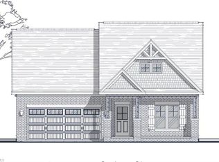 147 Castle Pond Dr, Winston Salem, NC 27107