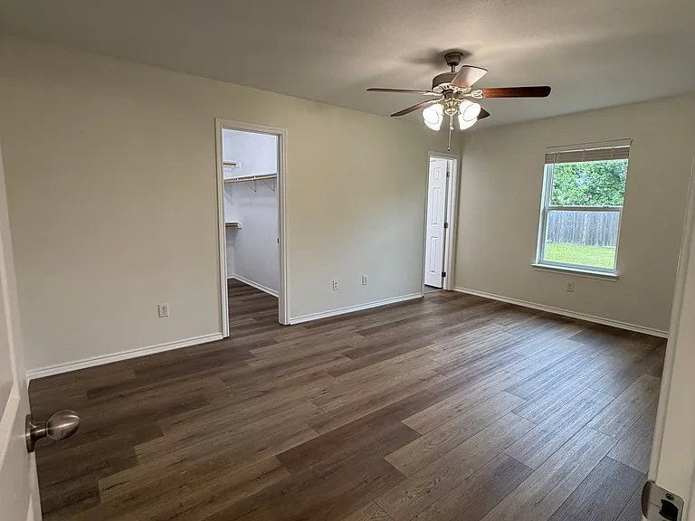 404 Kylar St — Photo 28