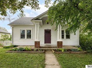 210 Oak St, Louisville, NE 68037