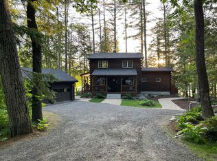 108 Packard Shores Rd, Readfield, ME 04355