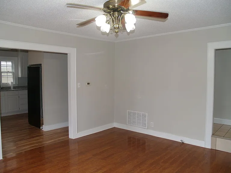 415 Millsaps Rd — Photo 15