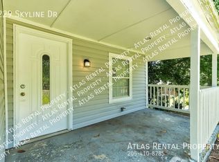 1229 Skyline Dr, Birmingham, AL 35214