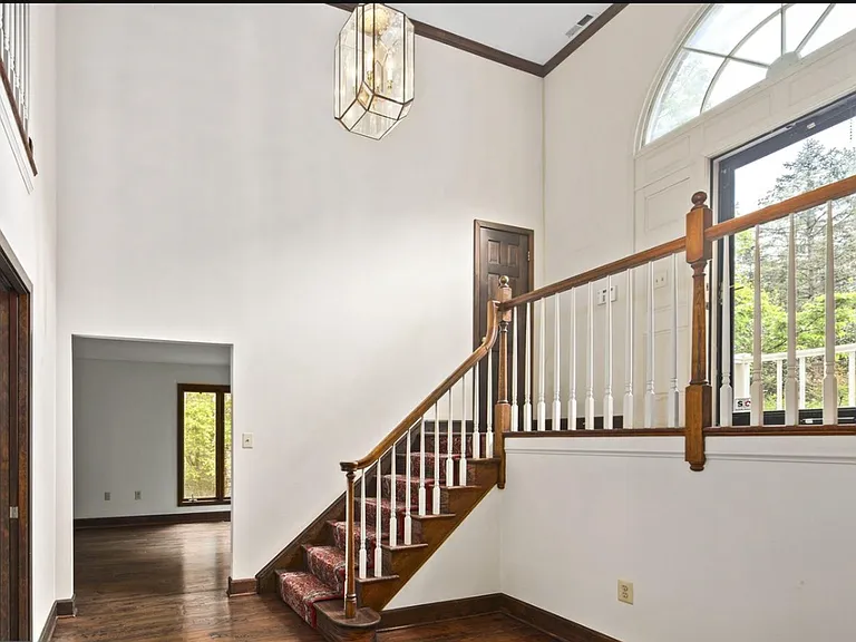 4106 Faith Ct — Photo 3