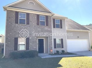 1896 Logan Ridge Cir, Loganville, GA 30052
