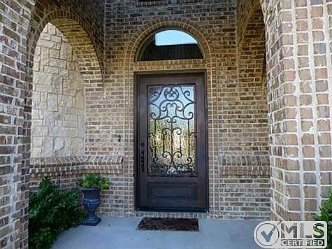 2nd image of 8412 Park Brook Ct