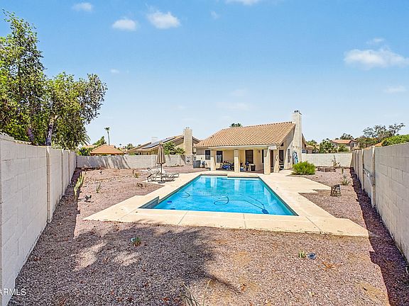 5th image of 7603 W ORAIBI Drive