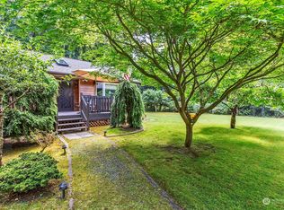 10515 Pioneer Dr, Anderson Island, WA 98303