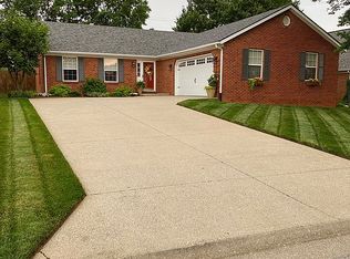 1050 Tamworth Ln, Frankfort, KY 40601
