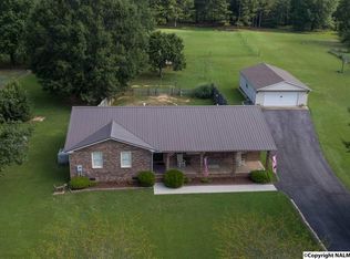 603 Lyons Rd, Owens Cross Roads, AL 35763