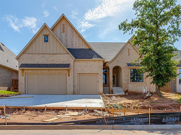 2nd image of 3932 Shady Hill Trl