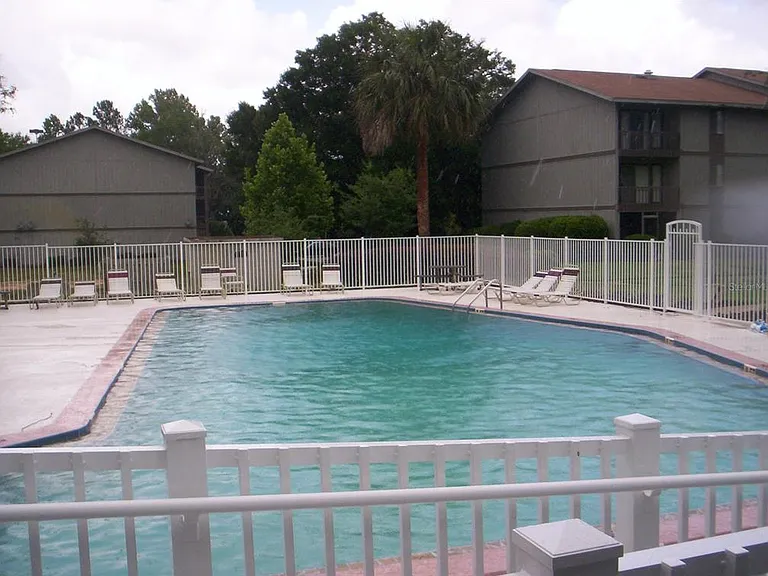 6519 W Newberry Rd #211 — Photo 20