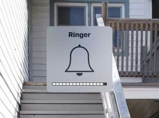 810 W 1st St APT 1, Gladwin, MI 48624