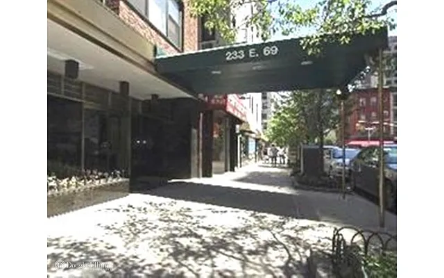 Sold by Douglas Elliman | media 12