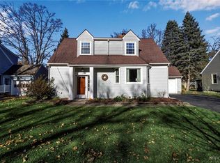 310 Parkdale Ave, East Aurora, NY 14052