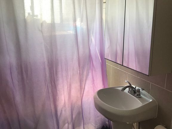 4th image of 4950 N Marine Dr APT 706