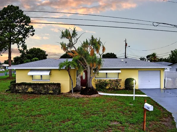 9120 108th St, Seminole, FL 33772