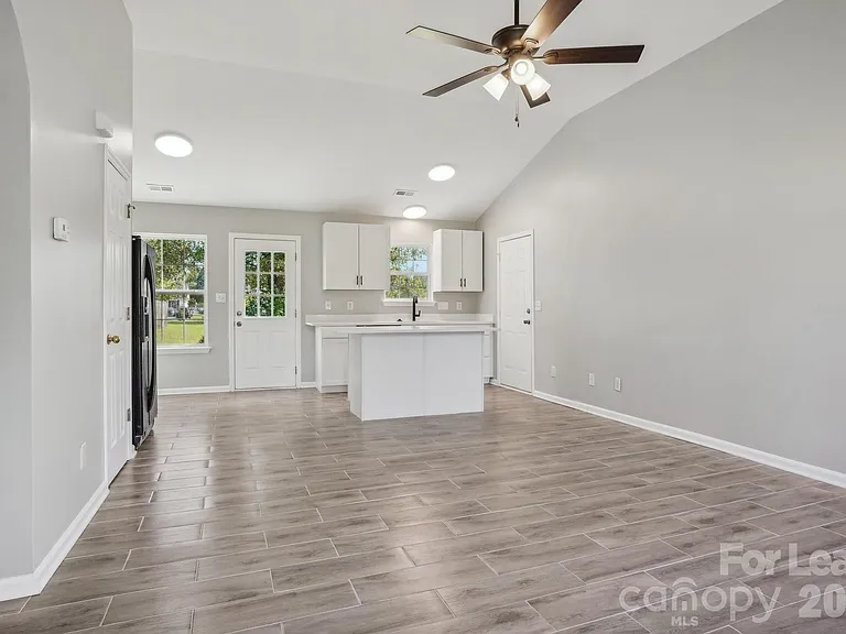 6834 Flaxseed Ln — Photo 5