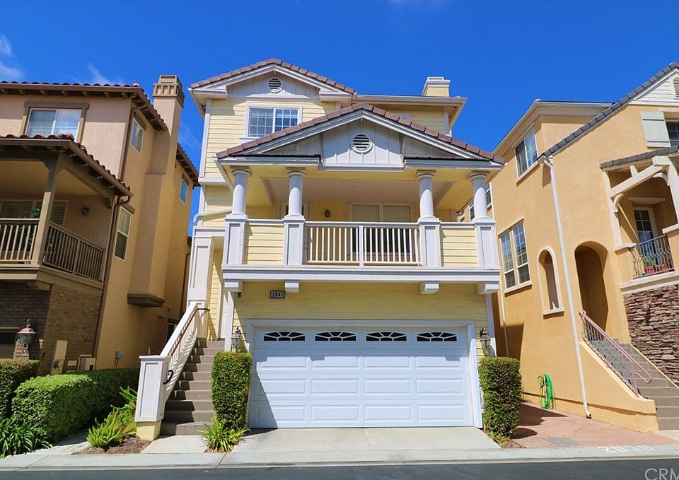 1st image of 2841 Maricopa St