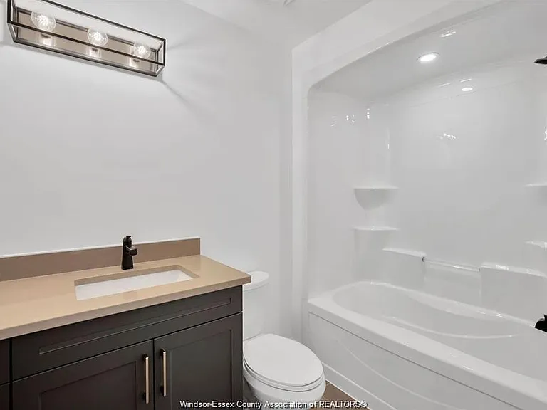 3817 Howard Ave #307 — Photo 17
