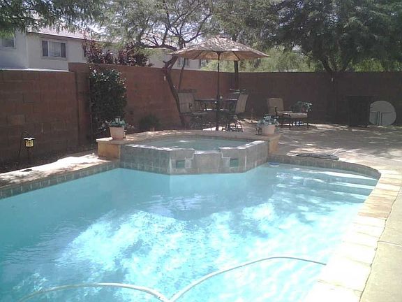 3rd image of 11043 Bowen Ct