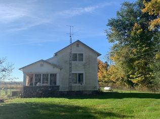 7749 Cronk Hwy, Bellevue, MI 49021