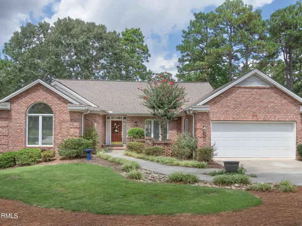 25 Ivy Way, Pinehurst, NC 28374