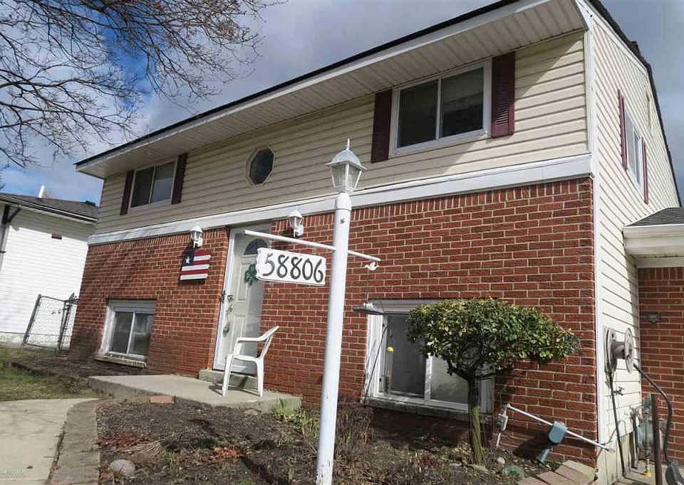 1st image of 58806 Chennault Dr