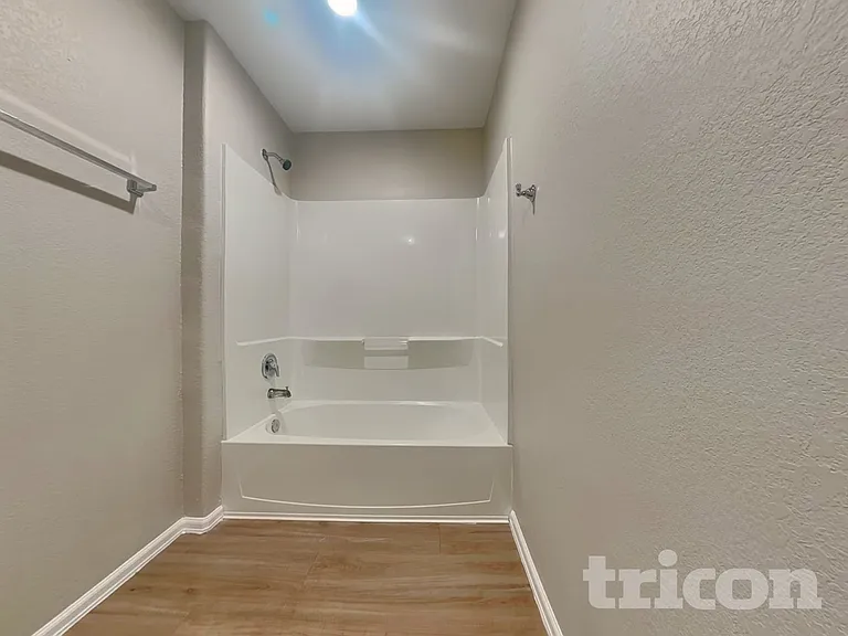 18610 Rosehill Prairie Dr — Photo 14