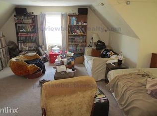 30 Mansfield St #A, Allston, MA 02134