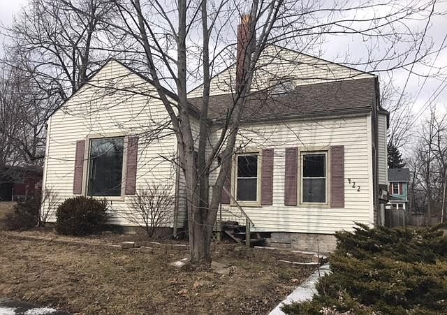 1st image of 422 W 5th St
