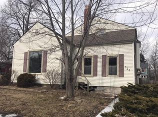 422 W 5th St, Marysville, OH 43040