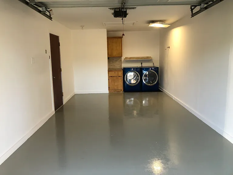 905 N Bishop St — Photo 19
