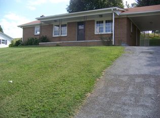 248 Green Acres Dr, Chilhowie, VA 24319