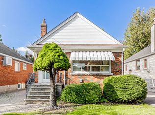 82 Cedarcrest Blvd, Toronto, ON M4B 2P3