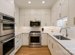 904 Cherokee Rd, Charlotte, NC 28207