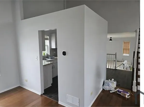 5316 Sunmeadow Dr, Plainfield, IL 60586