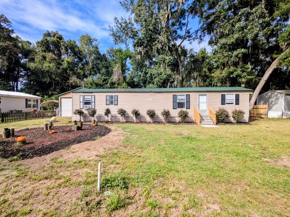 106 Faye Dr
