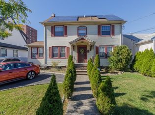 826 Cross Ave, Elizabeth City, NJ 07208