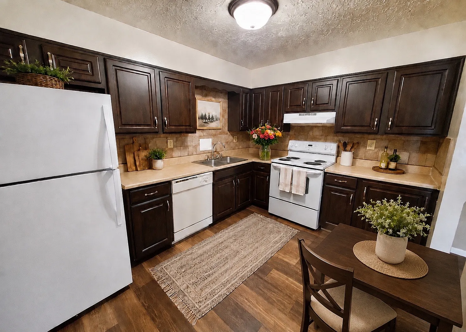 Derby Run Apartments — Photo 3