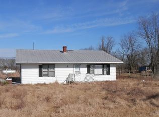 955 Colfax Rd, Hillsboro, KY 41049