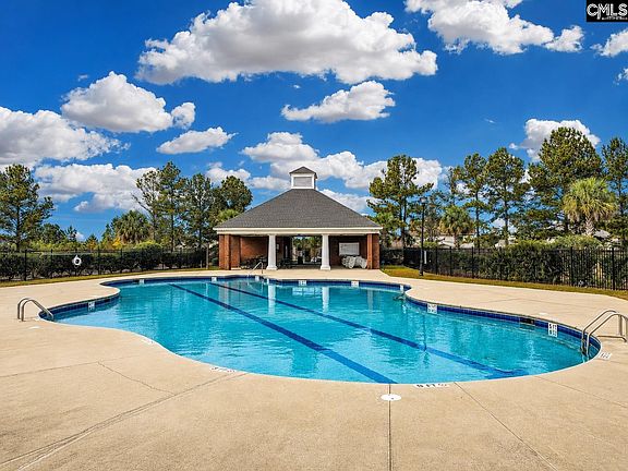 3rd image of 633 Chaterelle Way