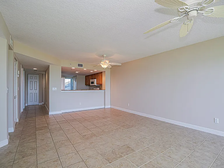 2700 Ocean Dr #208S — Photo 8