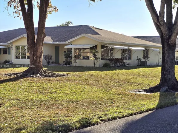 5162 Lakefront Blvd APT D, Delray Beach, FL 33484