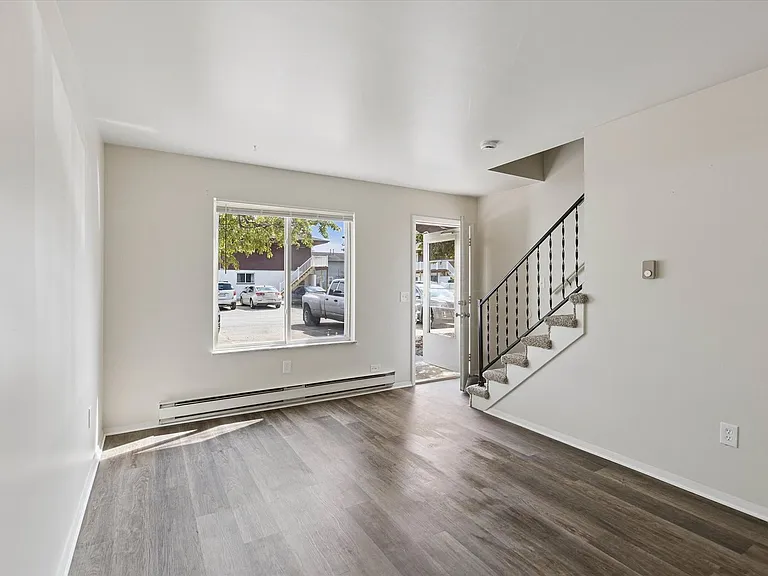 12513 Church St — Photo 69