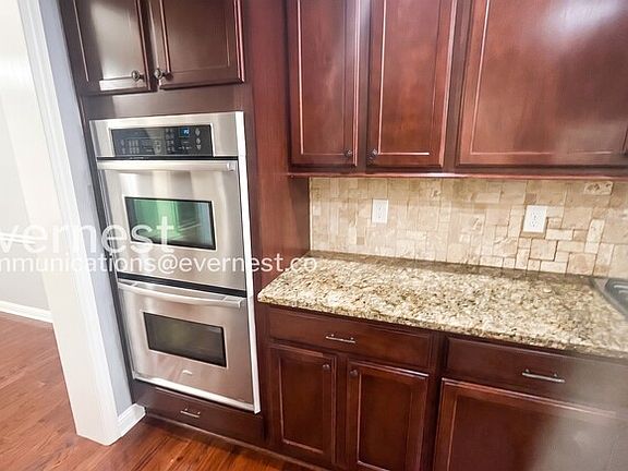 4th image of 7388 Upper Clarenton Dr N