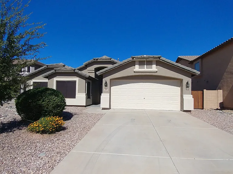 1004 W Dexter Way — Photo 2