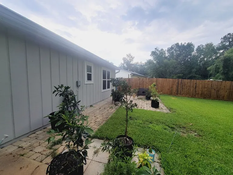 2136 Little River Ln — Photo 26
